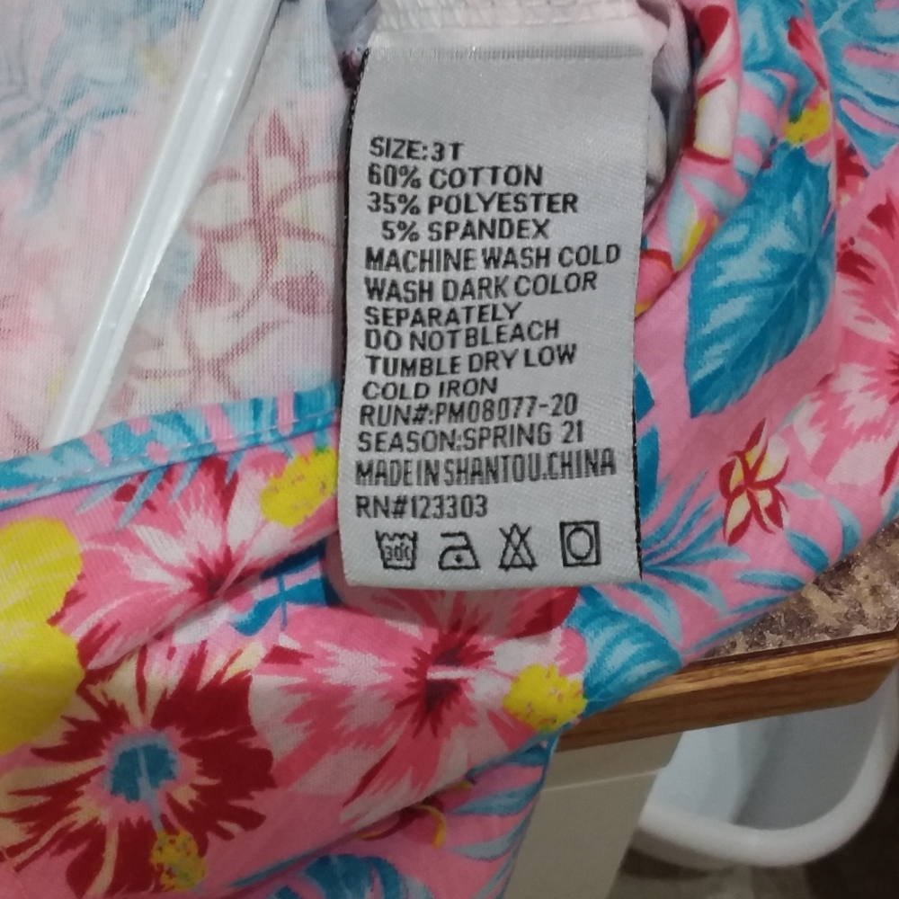 NWOT SWEET & SOFT Toddler Girls Tropical Flower Romper - Picture 6 of 7